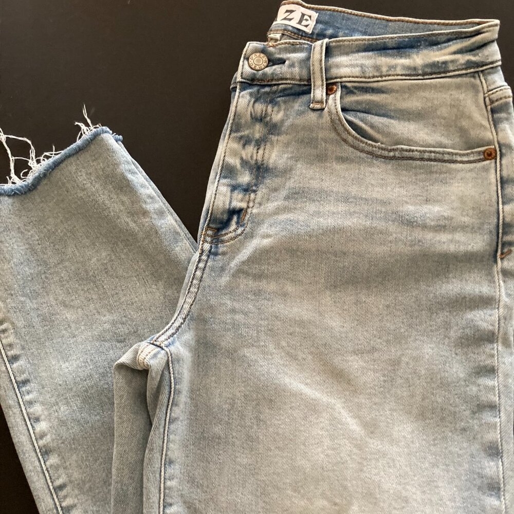 DAZE HUG WOMEN JEANS WASHED OUT SIZE29 - Picture 3 of 8